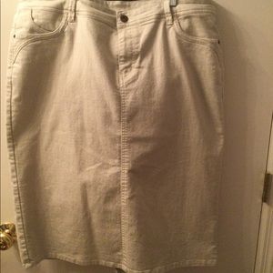 Lt Cream Denim MIDI Skirt